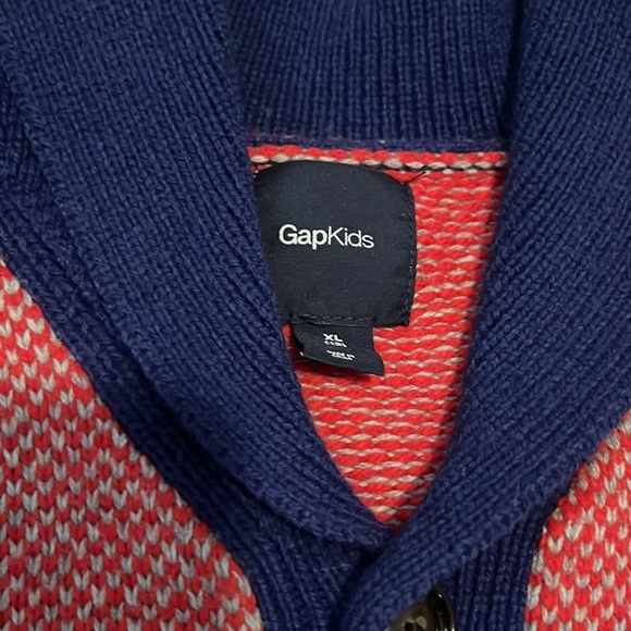 NWOT SZ XL or 12 Gap Kids Cardigan - Picture 2 of 5